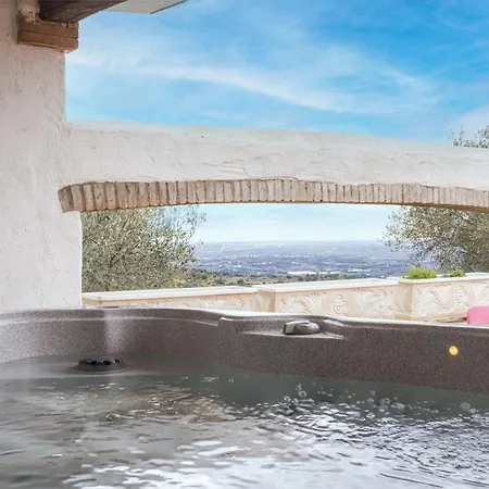 Tour Catalane Дом отдыха *